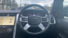 Land Rover Discovery 3.0 D300 Dynamic SE 5dr Auto Diesel Station Wagon